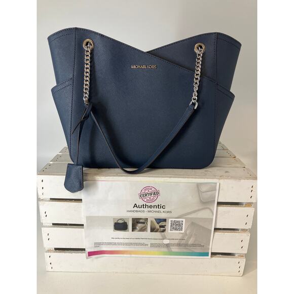 MICHAEL KORS, LARGE NAVY SAFFIANO LEAHTER SHOULDER BAG WITH CHARM - Picture 1 of 16